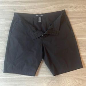 Mens 38 shorts, black.